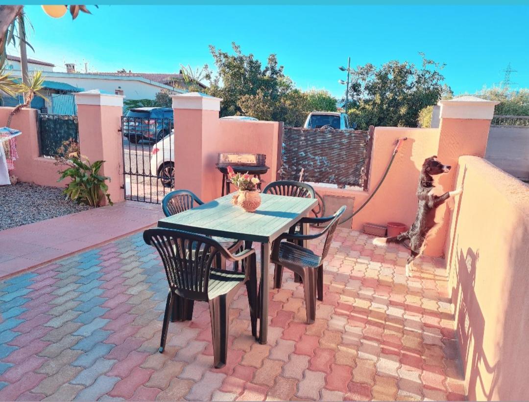 Casa Vacanze Spiga ตอร์โตลี ภายนอก รูปภาพ