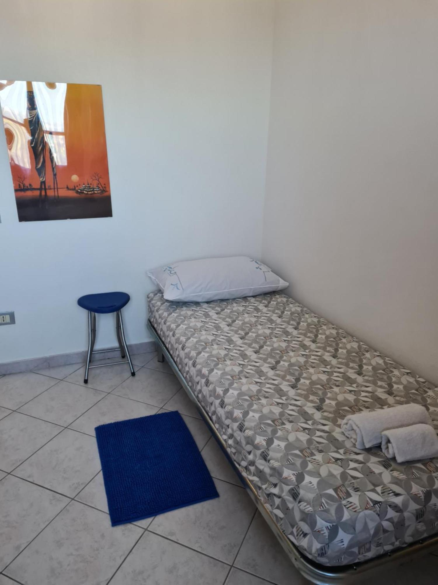 Casa Vacanze Spiga ตอร์โตลี ภายนอก รูปภาพ