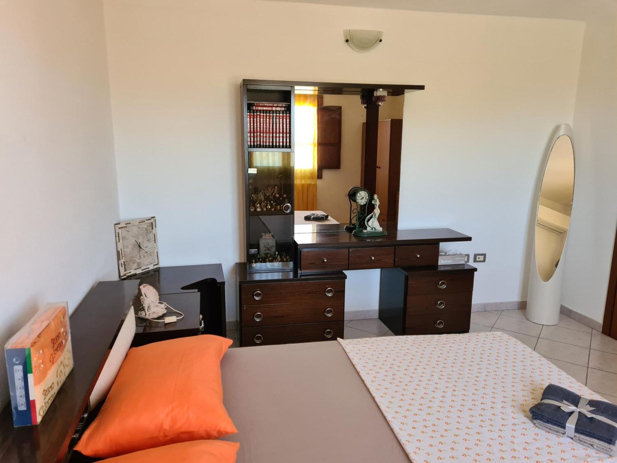 Casa Vacanze Spiga ตอร์โตลี ภายนอก รูปภาพ