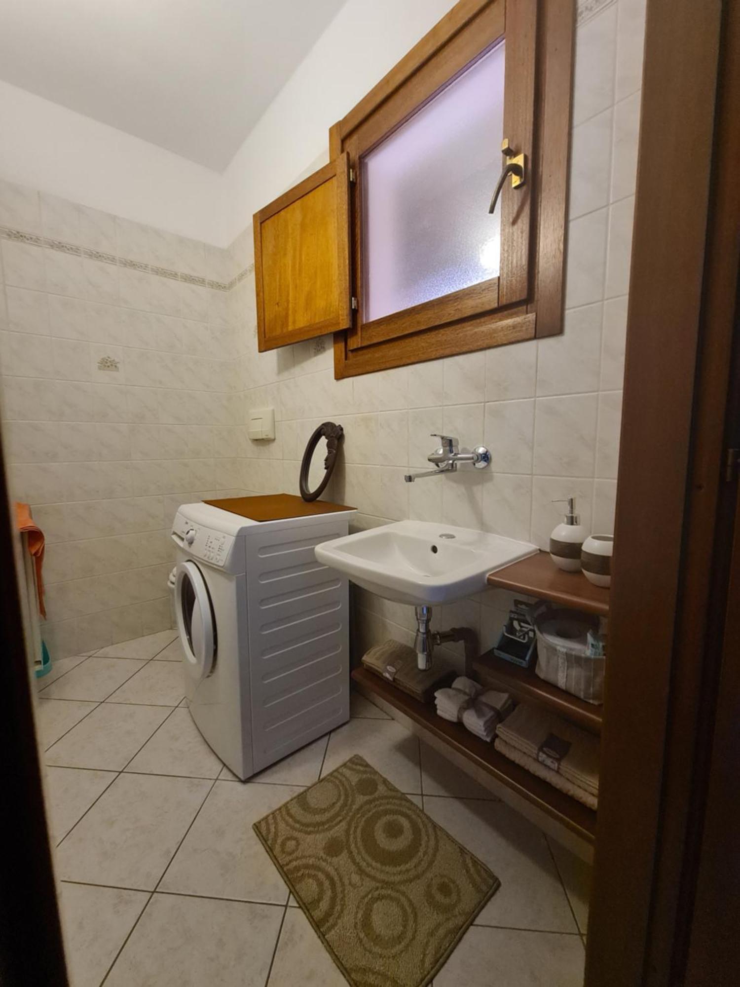 Casa Vacanze Spiga ตอร์โตลี ภายนอก รูปภาพ
